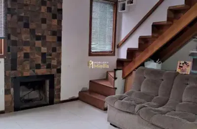 Casa com 2 quartos à venda na Avenida dos Ipês Amarelos, 160, Tarumã, Viamão