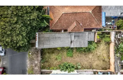 Terreno-Lote Residencial para venda  no Bairro Santana em Porto Alegre
