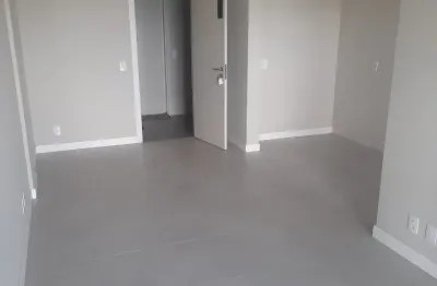 Excelente apartamento de 2 dormitórios no centro de florianópolis