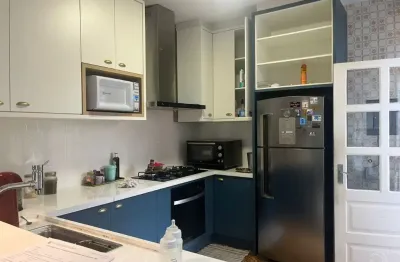 Linda casa residencial de 5 dormitórios na trindade