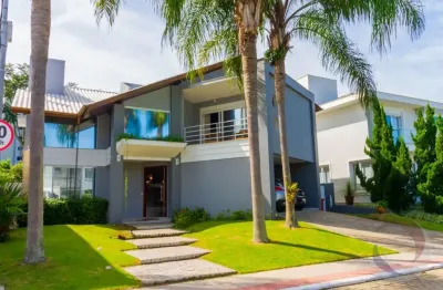Linda casa residencial de 4 dormitórios no córrego grande