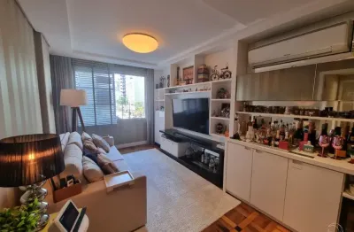 Ótimo apartamento de 3 dormitórios no centro de florianópolis