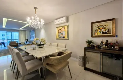 Excelente apartamento  de 3 dormitórios no centro de florianópolis