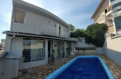 Casa com 3 quartos à venda na Rua João Carvalho, 000, Agronômica, Florianópolis