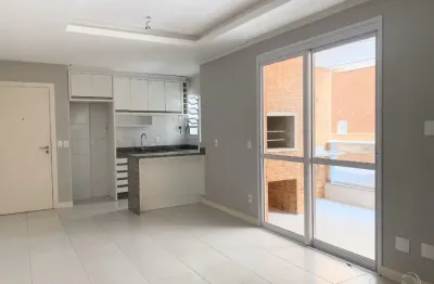 Excelente apartamento de 3 dormitórios no córrego grande