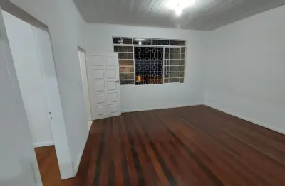 Excelente casa de 4 dormitórios no centro de florianópolis