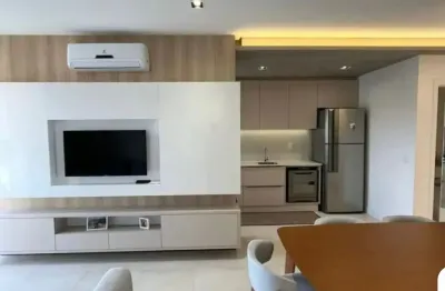 Ótimo apartamento de 2 suítes no centro de florianópolis