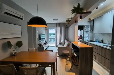 Lindo apartamento de 2 dormitórios no centro de florianópolis