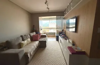 Apartamento com 3 quartos à venda na Rua Jornalista Manoel Menezes, 40, Itacorubi, Florianópolis