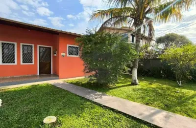 Ótima casa térrea com 3 quartos no campeche em florianópolis