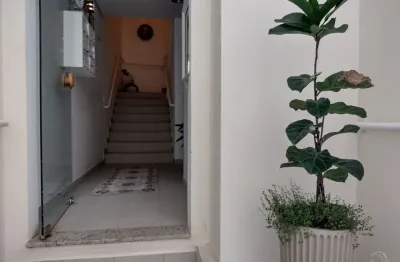 Lindo apartamento de 47m² com 2 quartos no carianos em florianópolis