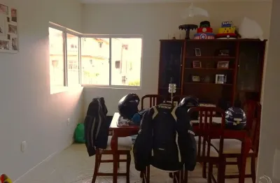 Linda casa de 279,15m² com 3 suítes no carianos em florianópolis