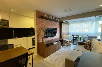 Apartamento de 72m² com 2 quartos sendo 1 suíte no saco grande