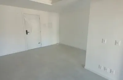 LINDO Apartamento de 2 dormitórios no bairro João Paulo em Florianópolis