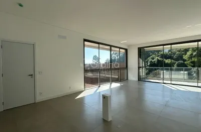 Maravilhoso apartamento de 302m² com  3 suítes no cacupé em florianópolis