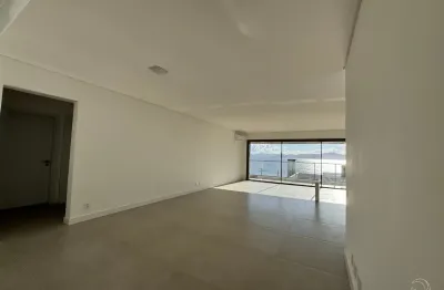 Lindo apartamento de 176m² com 3 suítes em cacupé em florianópolis