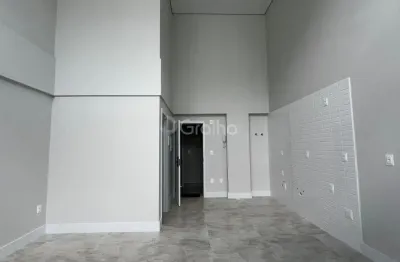 Loft Moderno com Vaga de Garagem e 30,85m² Privativos no Cacupé