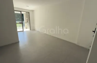 Maravilhosa apartamento de 70m² com 2 quartos sendo 1 suíte em cacupé