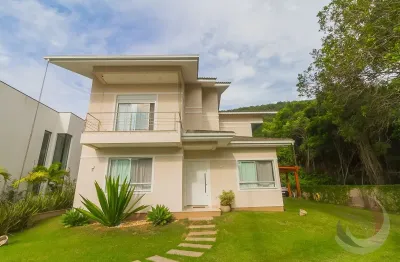 Casa residencial de 3 dormitórios no bairro santo antônio de lisboa