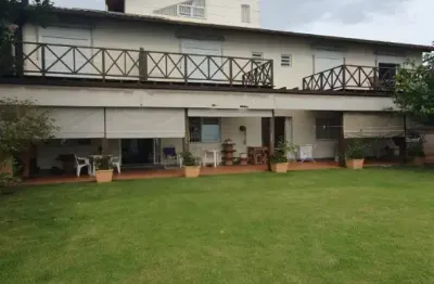 Casa residencial de 7 dorms no bairro santo antônio de lisboa