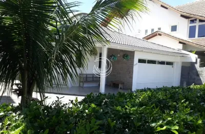 Casa residencial de 4 dormitórios no bairro jurerê internacional