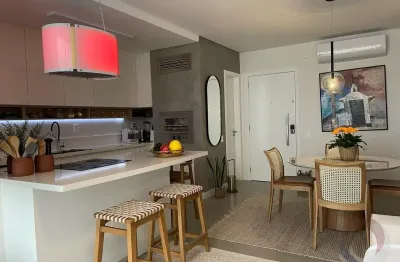 Apartamento de 2 dormitórios no bairro jurerê internacional
