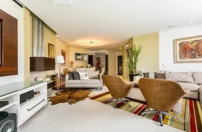 LINDO Apartamento de 3 dormitórios no bairro Jurerê Internacional