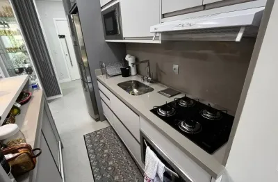 Maravilhoso apartamento c/ 2 suítes à venda em jurerê in em florianópolis