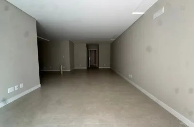 MARAVILHOSO Apartamento 131m², 1 suíte, 1 demi e 02 vagas em Jurerê