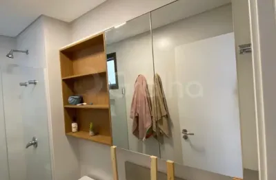 Apartamento de 65m² com 2 quartos sendo 1 suíte em Jurerê Internacional