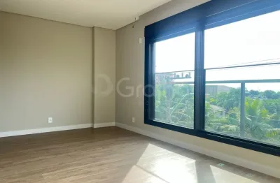 MARAVILHOSO Apartamento com 3 suites com 149,47m² em Jurerê.