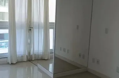 Apartamento com 2 quartos para alugar na Avenida Alphaville, 677, Alphaville I, Salvador