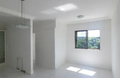 Condomínio  bosque da lagoa  2/4 dependência  valor 370.000,00