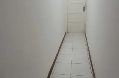 Casa com 3 quartos para alugar na Rua Aristides Áttico, 66, Barbalho, Salvador