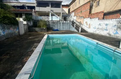 Casa com 6 quartos à venda na Rua José Estanislau de Santana, 78, Plataforma, Salvador