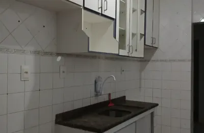 Apartamento com 3 quartos para alugar na Conjunto Bosque Imperial, 567, São Marcos, Salvador