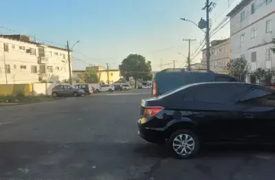 Apartamento com 2 quartos para alugar na Conjunto Colinas do Pituaçú, 58, São Marcos, Salvador