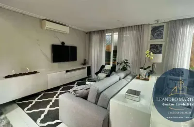Casa em Condomínio à venda, 4 suítes e 330 m² útil, Jardim Cordeiro - SP