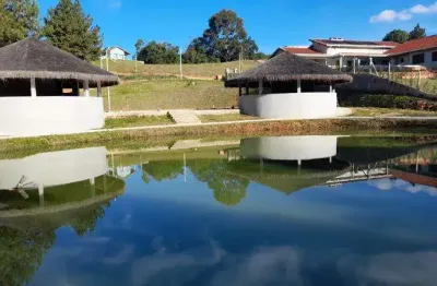 Condominio de chácaras em contenda com toda infraestrutura para lazer