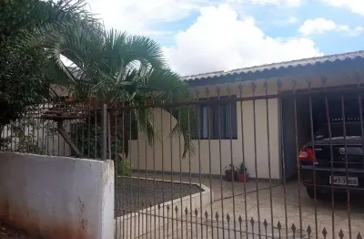 Casa com 2 quartos à venda no Capela Velha, Araucária 