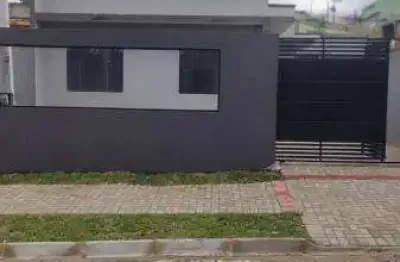 Casa com 3 quartos à venda no Iguaçu, Araucária 