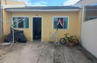 Casa em condominio fechado com 2 dormitorios no campina da barra