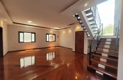 Casa a venda em condomínio Urbanova, 3 dormitorios, quintal com churrasqueira, R$ 1.500.000,00