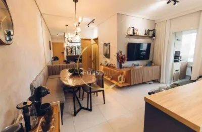 Apartamento, 2 Dormitórios (1 suíte), Edifício Essência Parque.