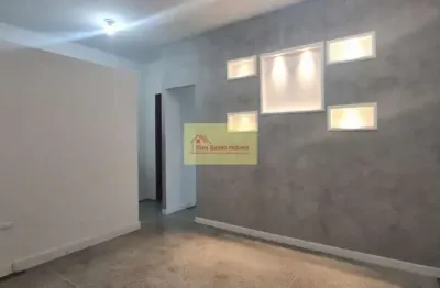 Excelente sala comercial - local movimentado - ideal para escritórios - banheiro