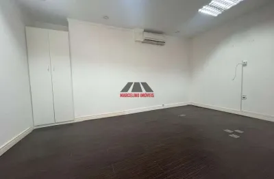 Sala comercial com 3 salas para alugar na Avenida Paulista, 575, Bela Vista, São Paulo