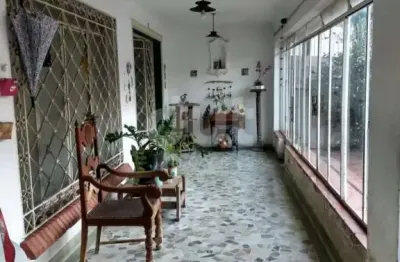 Casa com 3 quartos à venda na rua barão de atibaia, 104, vila itapura, campinas, 179 m2 por r$ 799.999