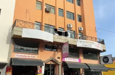 Sala comercial para alugar na rua eugênio franceschini, 25, centro, valinhos, 60 m2 por r$ 1.400