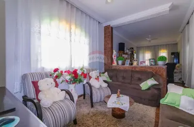 Casa com 5 quartos à venda no Amizade, Araçatuba 