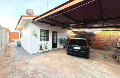Casa com 2 quartos à venda na Joaquim Cândido, 2345, Conjunto Habitacional Elias Stefan, Araçatuba